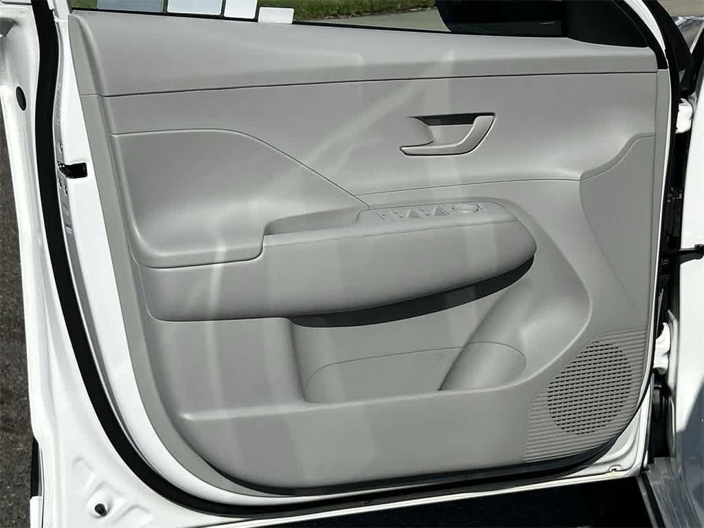 Thumbnail: 2025 Hyundai Kona - 32