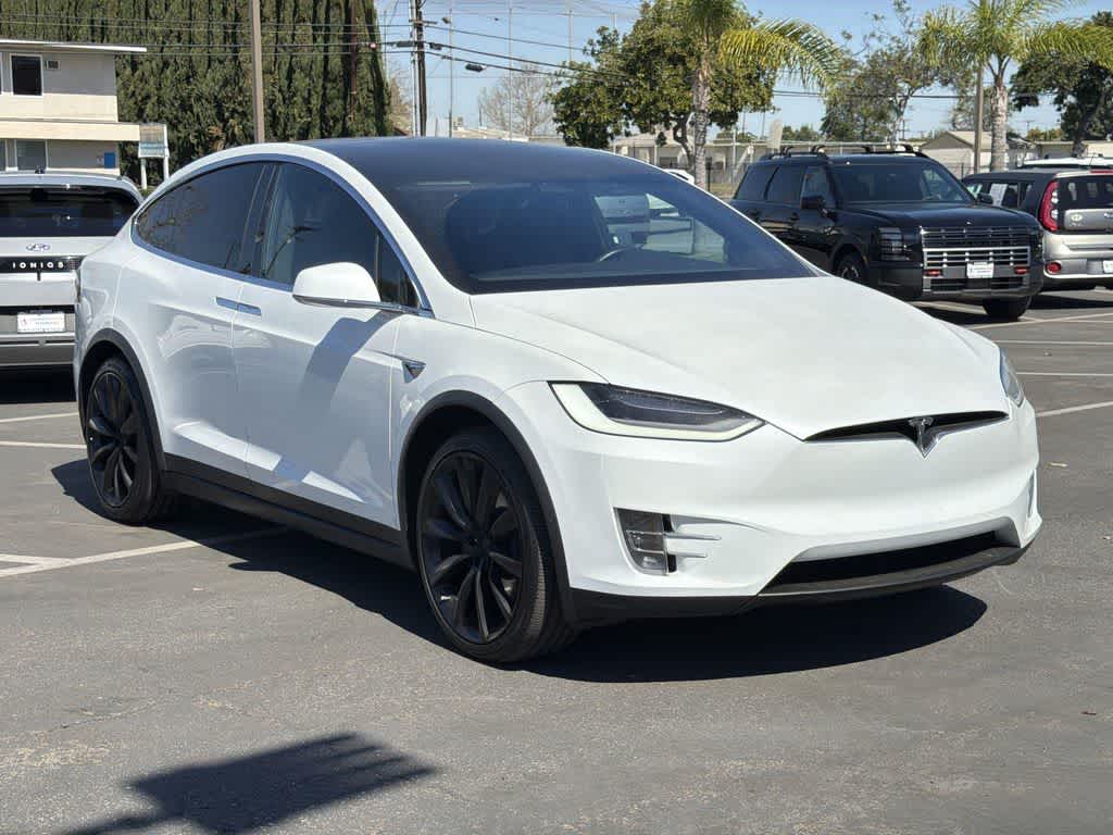 Thumbnail: 2020 Tesla Model X - 8