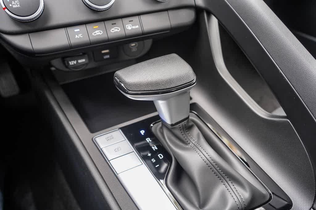Thumbnail: 2026 Hyundai Elantra - 23
