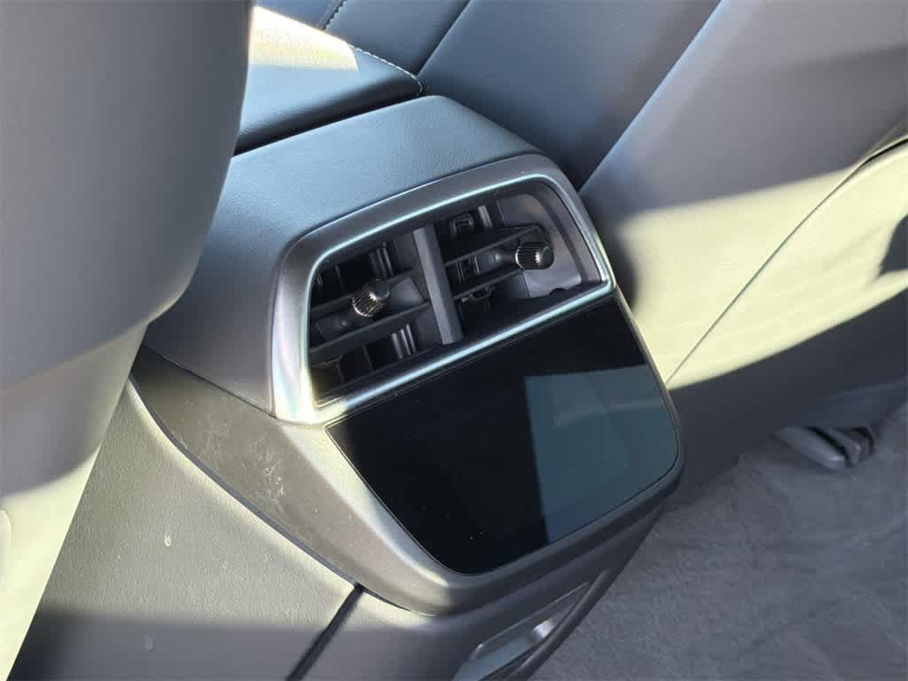 Thumbnail: 2024 Lucid Air - 29