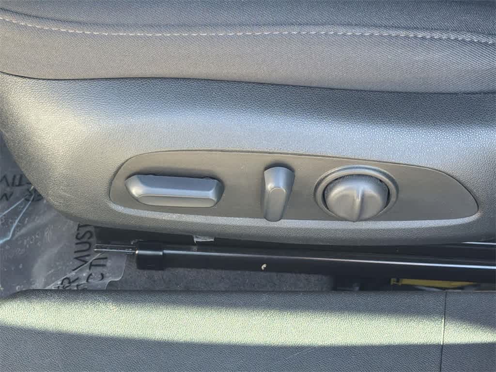 Thumbnail: 2024 Chevrolet Malibu - 27