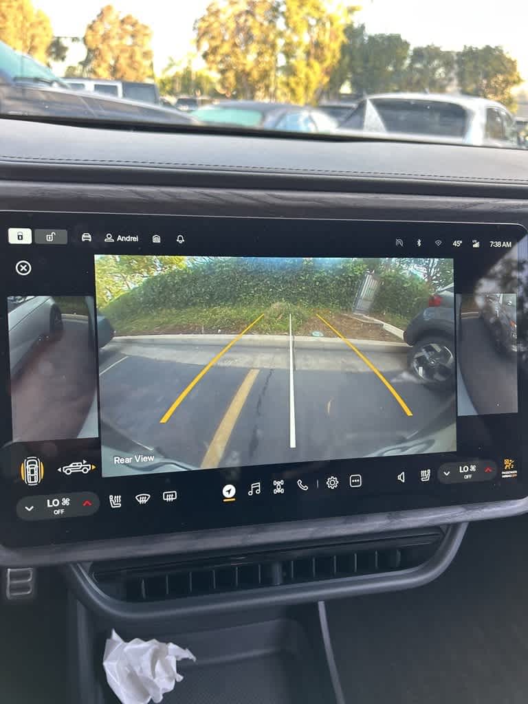 Thumbnail: 2023 Rivian R1T - 13