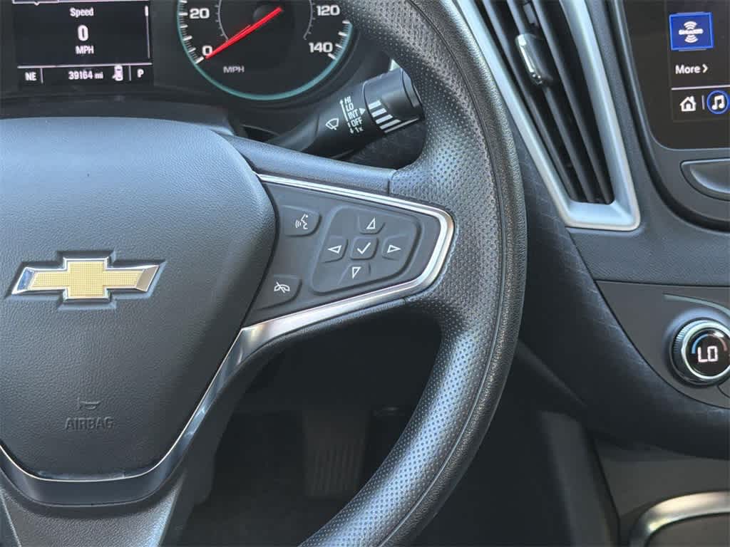 Thumbnail: 2024 Chevrolet Malibu - 14