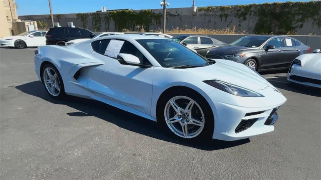 2023 Chevrolet Corvette Stingray 1LT photo 2