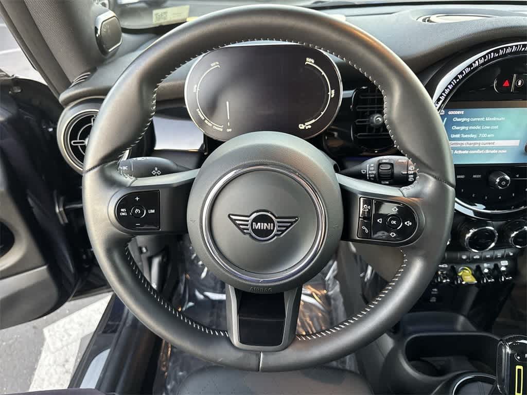 Thumbnail: 2023 MINI Cooper Hardtop - 13