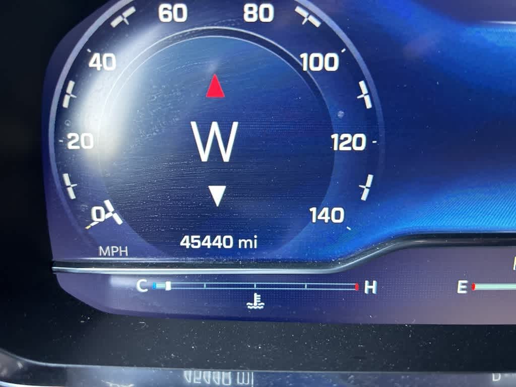 Thumbnail: 2023 Chevrolet Suburban - 10