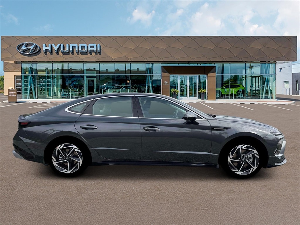 Thumbnail: 2026 Hyundai Sonata - 9