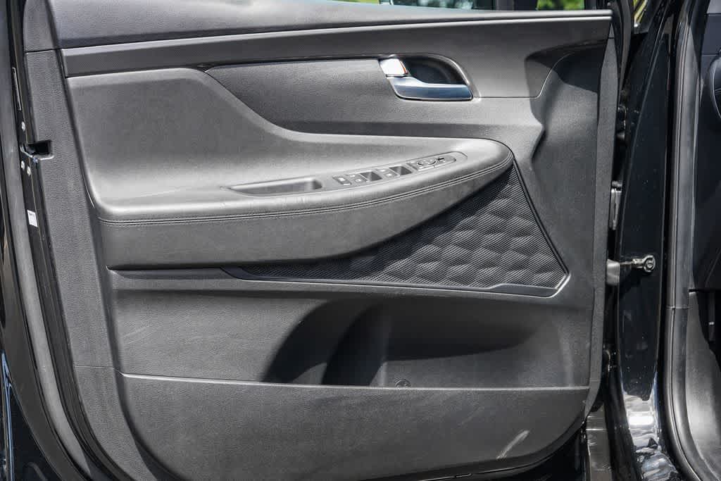 Thumbnail: 2023 Hyundai Santa Fe - 18