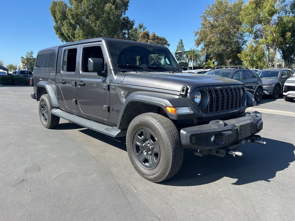 Thumbnail: 2024 Jeep Gladiator - 2
