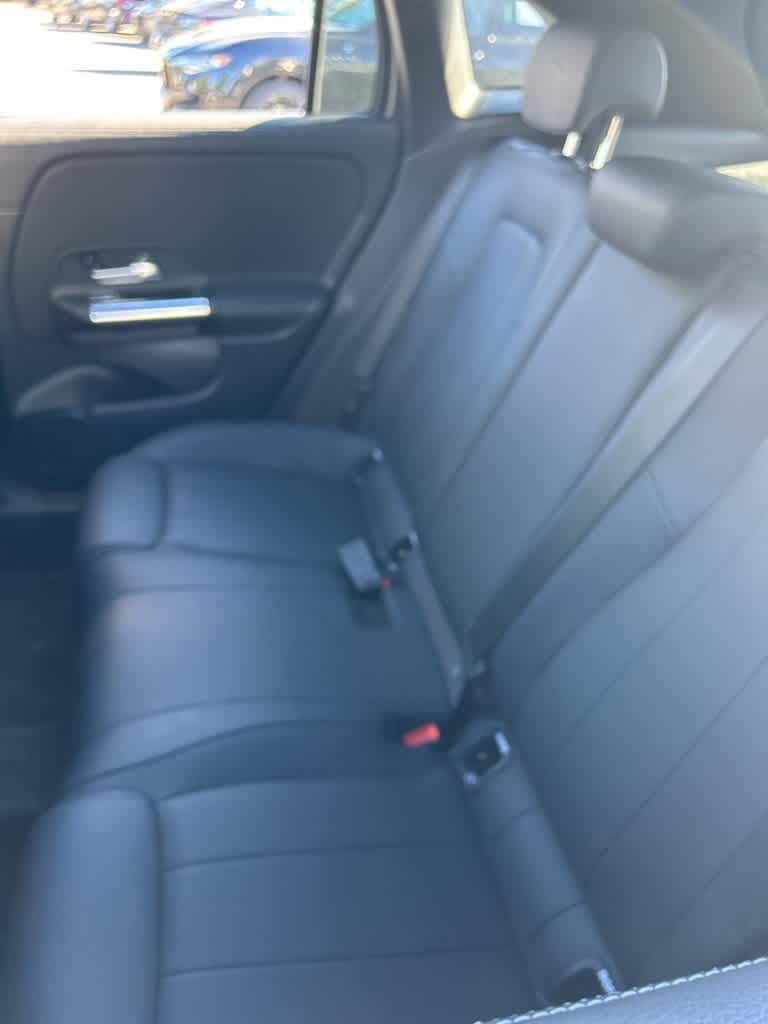 Thumbnail: 2021 Mercedes-Benz GLA - 6