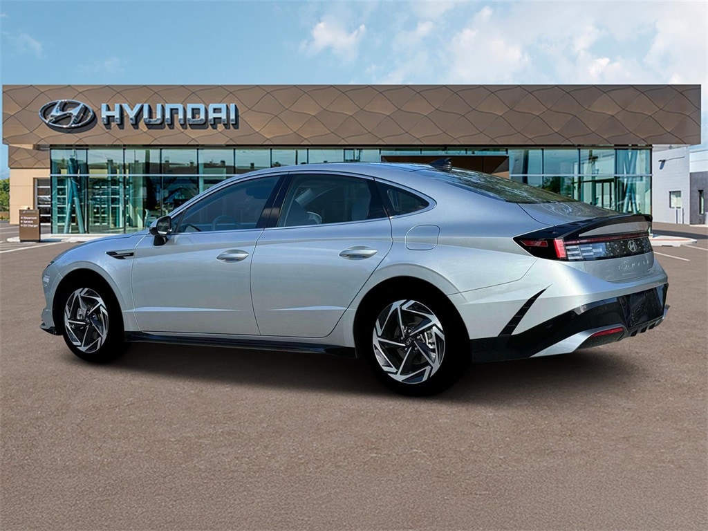 Thumbnail: 2025 Hyundai Sonata - 4