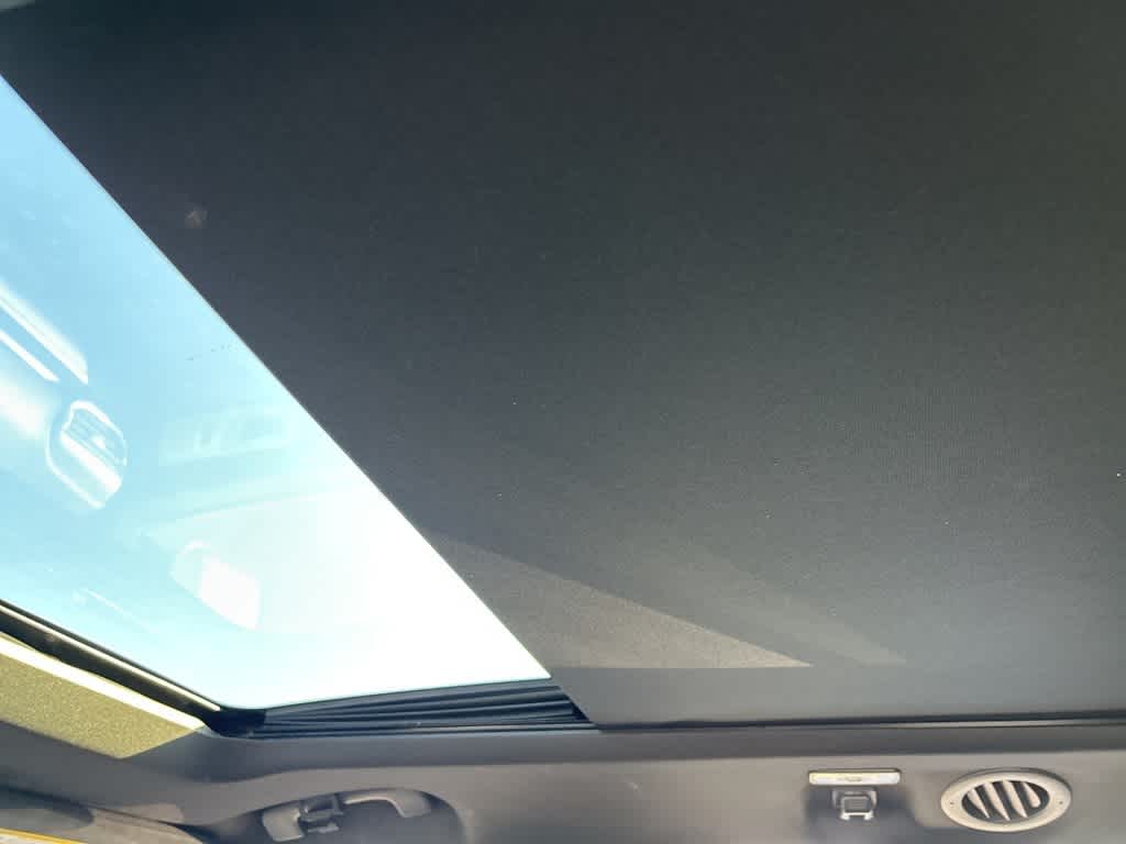 Thumbnail: 2023 Ford Explorer - 8