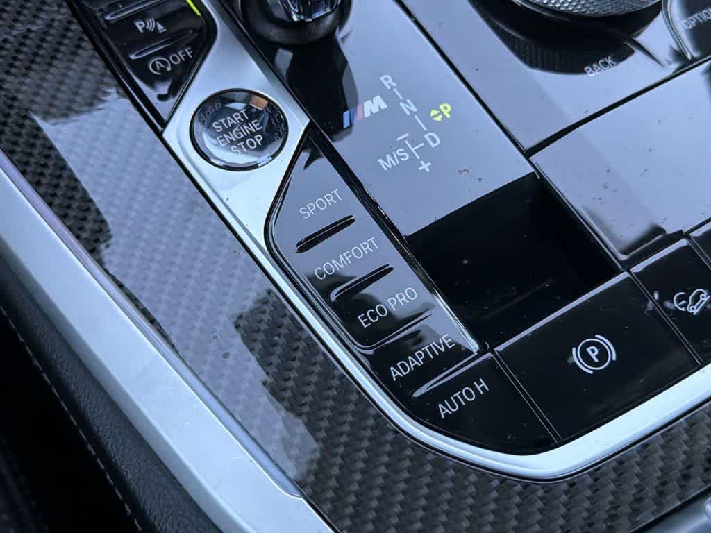 Thumbnail: 2021 BMW M5 - 22