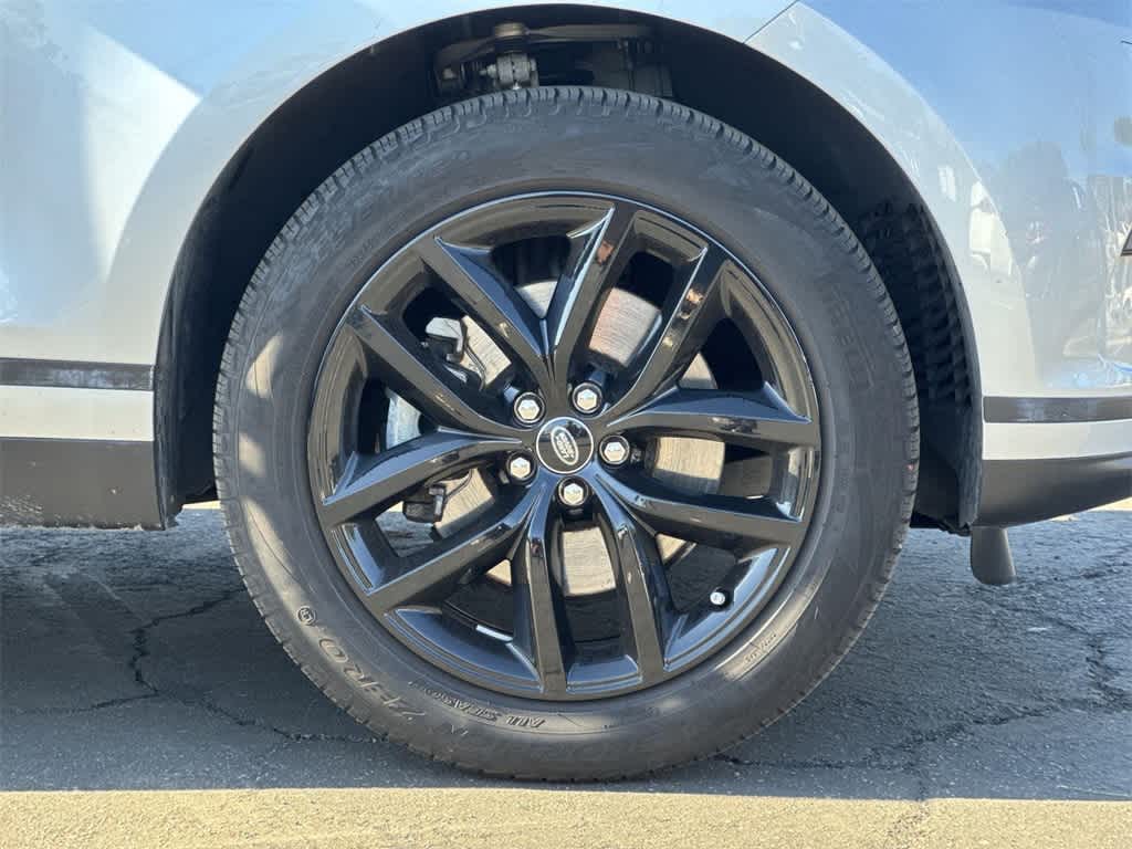 Thumbnail: 2024 Land Rover Range Rover Velar - 44