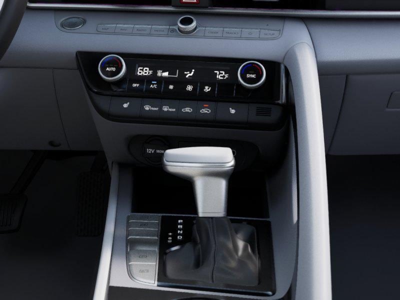 Thumbnail: 2025 Hyundai Elantra - 21