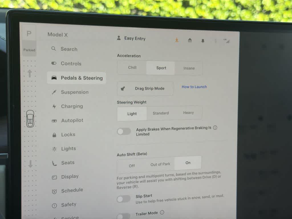 Thumbnail: 2022 Tesla Model X - 18