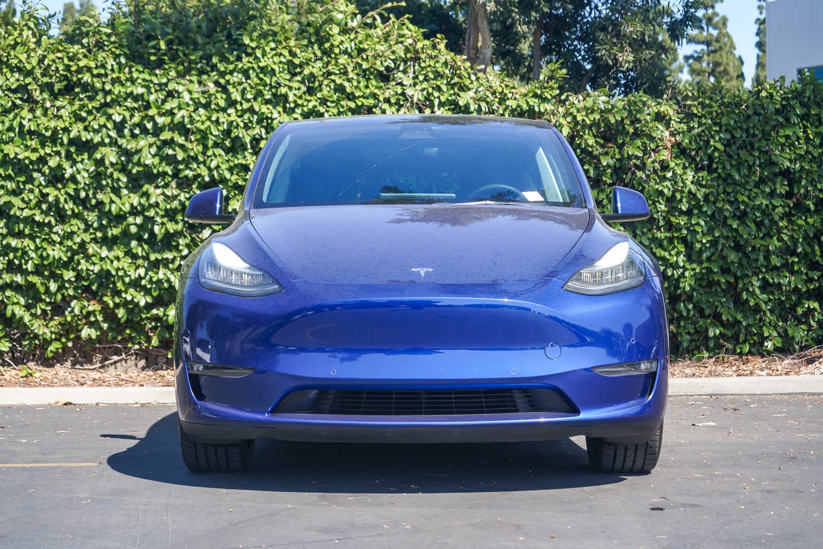 Used 2021 Tesla Model Y Long Range with VIN 5YJYGDEE3MF161525 for sale in Garden Grove, CA