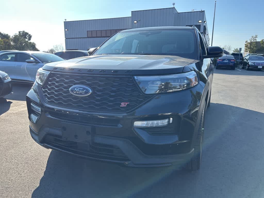Thumbnail: 2023 Ford Explorer - 5