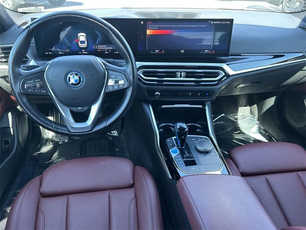 Thumbnail: 2023 BMW i4 - 20