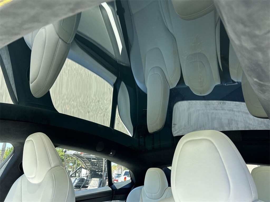 Thumbnail: 2021 Tesla Model S - 11