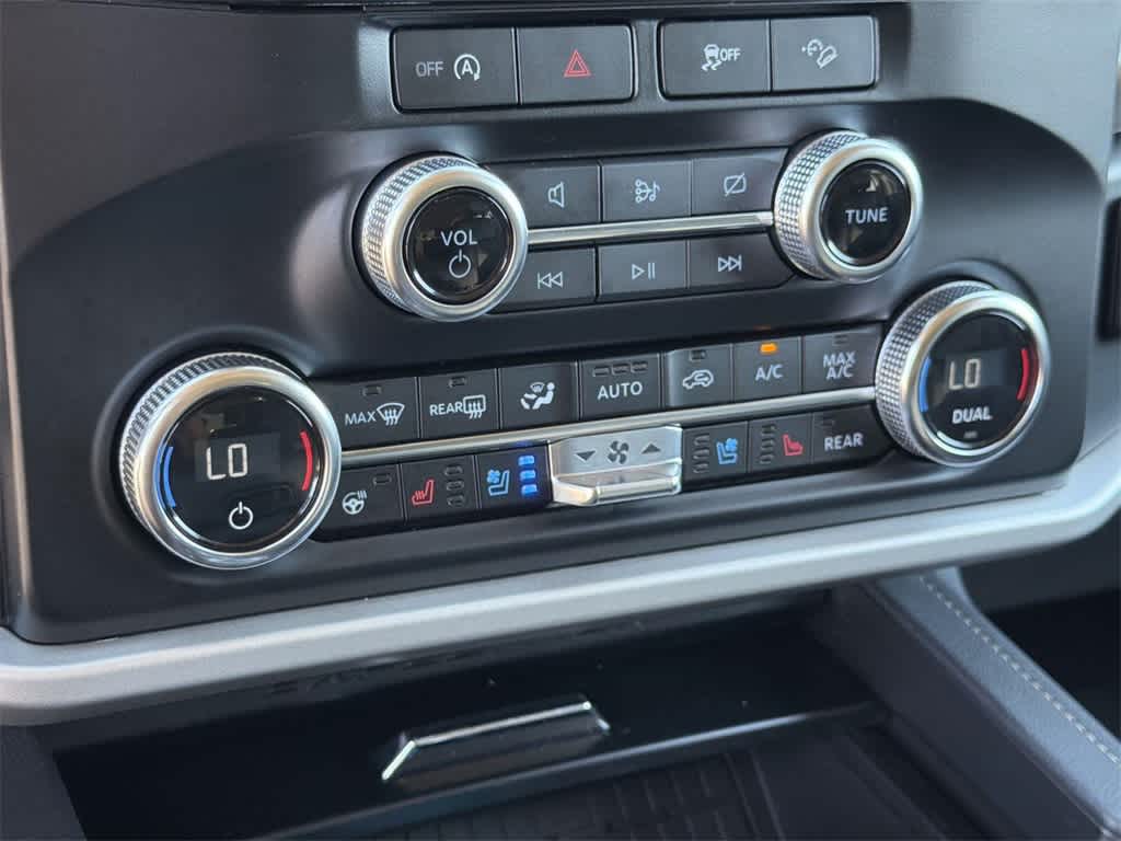 Thumbnail: 2024 Ford Expedition MAX - 16