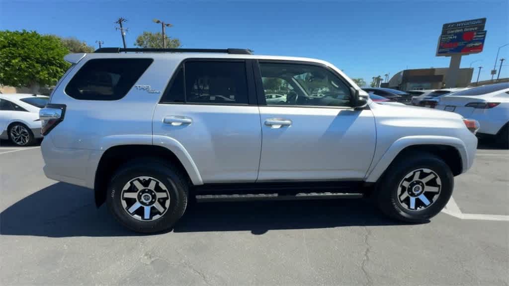 Thumbnail: 2024 Toyota 4Runner - 9