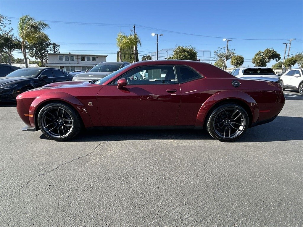 Thumbnail: 2019 Dodge Challenger - 15