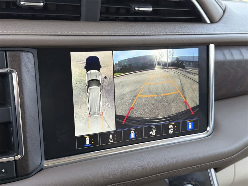 Thumbnail: 2023 GMC Yukon XL - 19