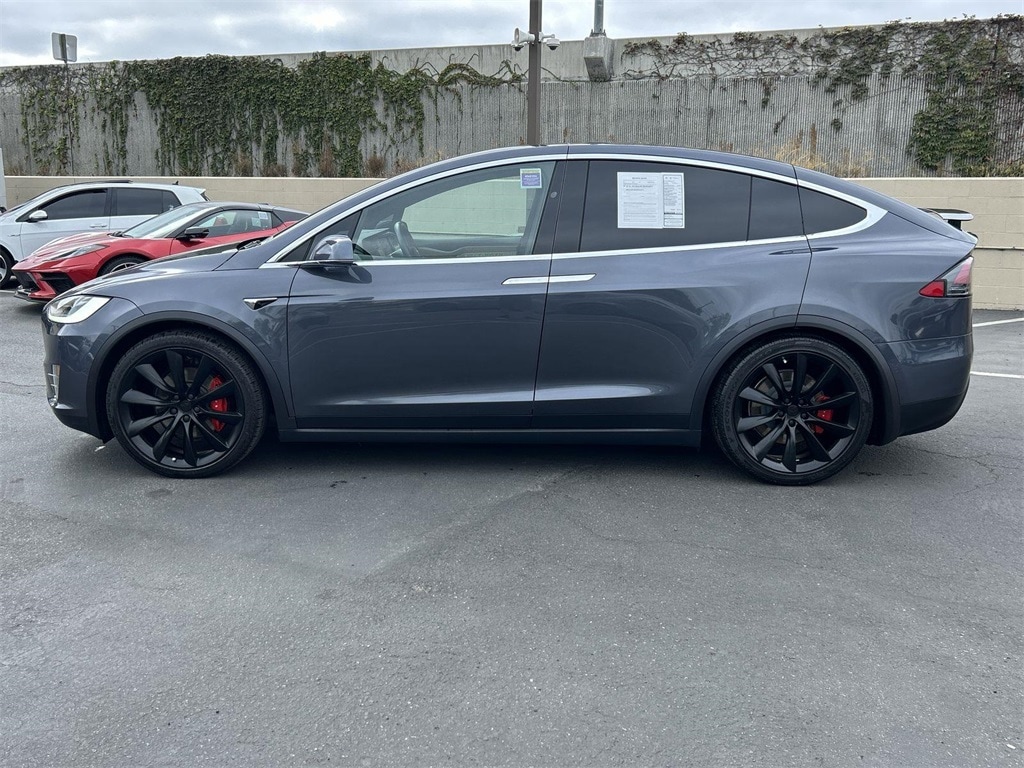 Thumbnail: 2020 Tesla Model X - 7