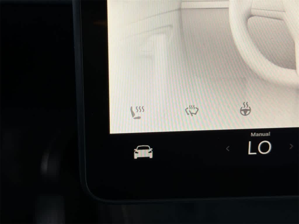 Thumbnail: 2024 Tesla Model Y - 23