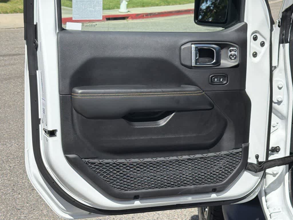 Thumbnail: 2025 Jeep Wrangler - 23