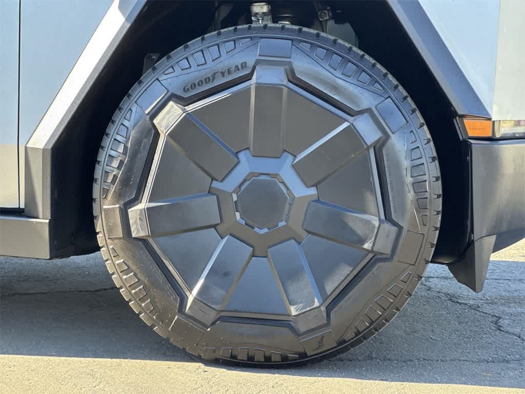 Thumbnail: 2024 Tesla Cybertruck - 44