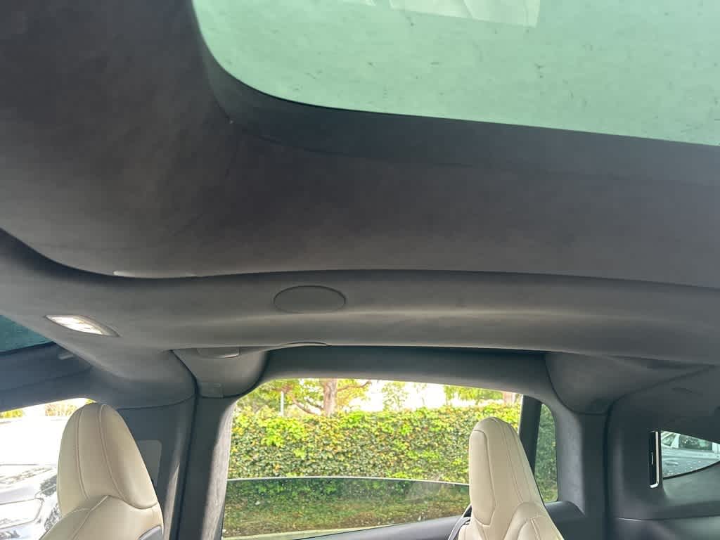 Thumbnail: 2023 Tesla Model X - 8