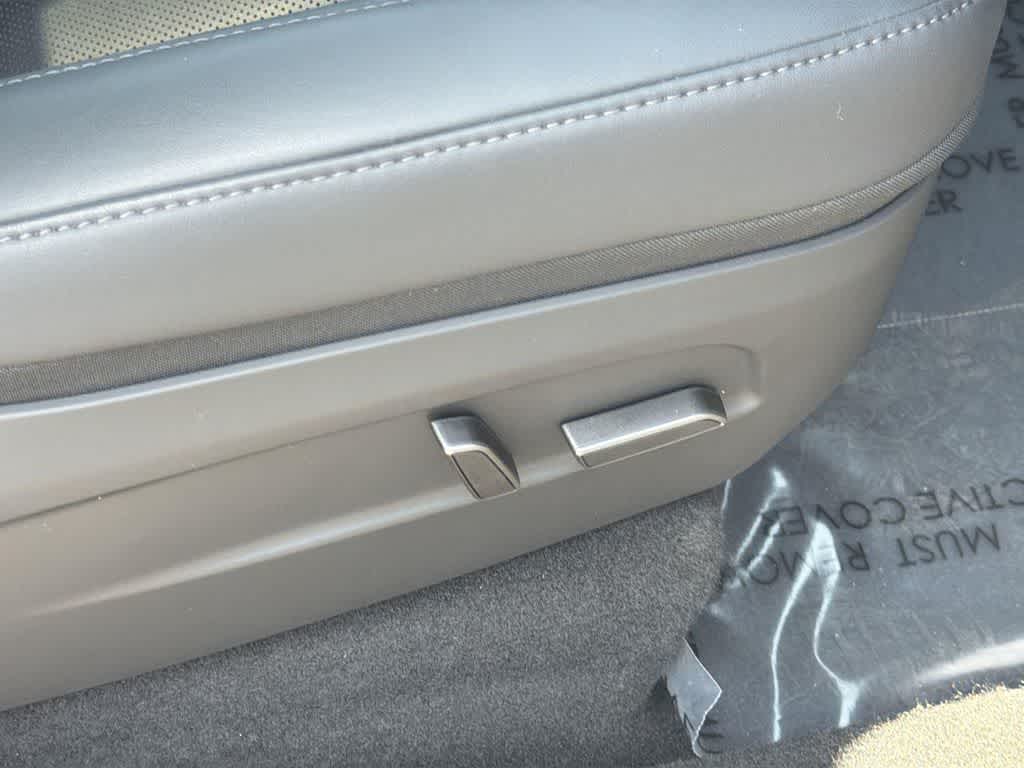 Thumbnail: 2026 Tesla Model Y - 43