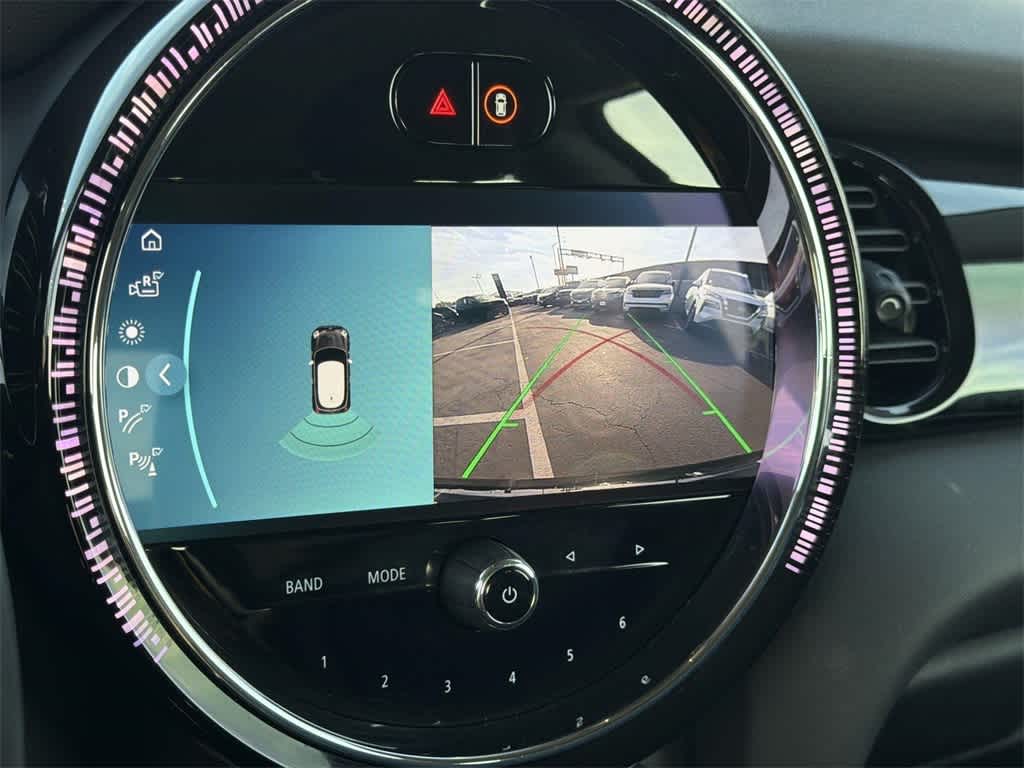 Thumbnail: 2023 MINI Cooper Hardtop - 18