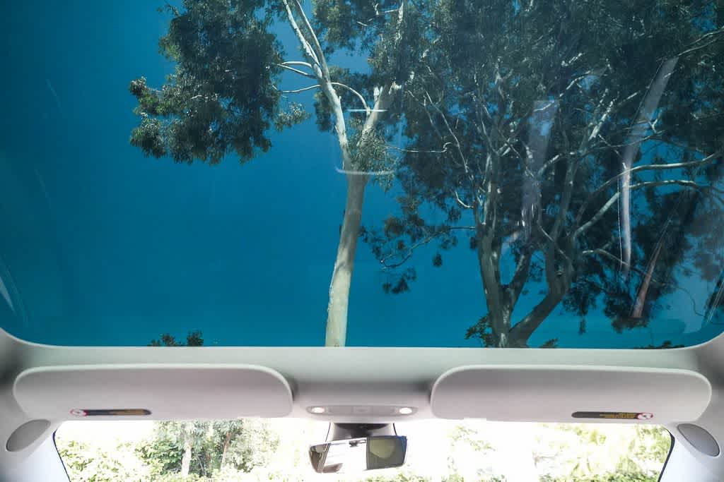 Thumbnail: 2023 Tesla Model 3 - 14