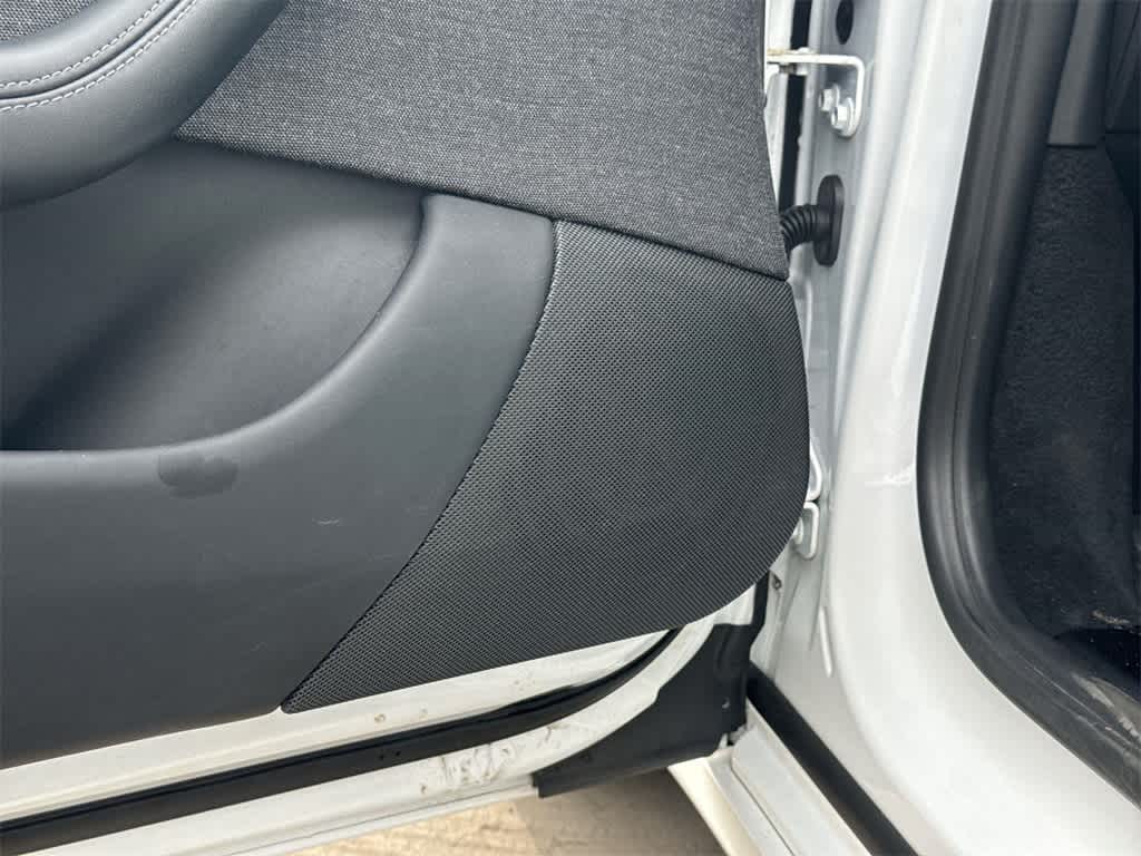 Thumbnail: 2022 Tesla Model S - 25