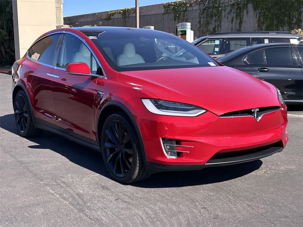 Thumbnail: 2021 Tesla Model X - 16