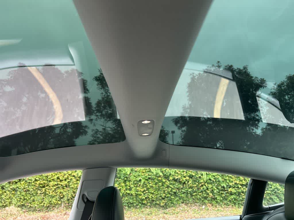 Thumbnail: 2023 Tesla Model 3 - 8