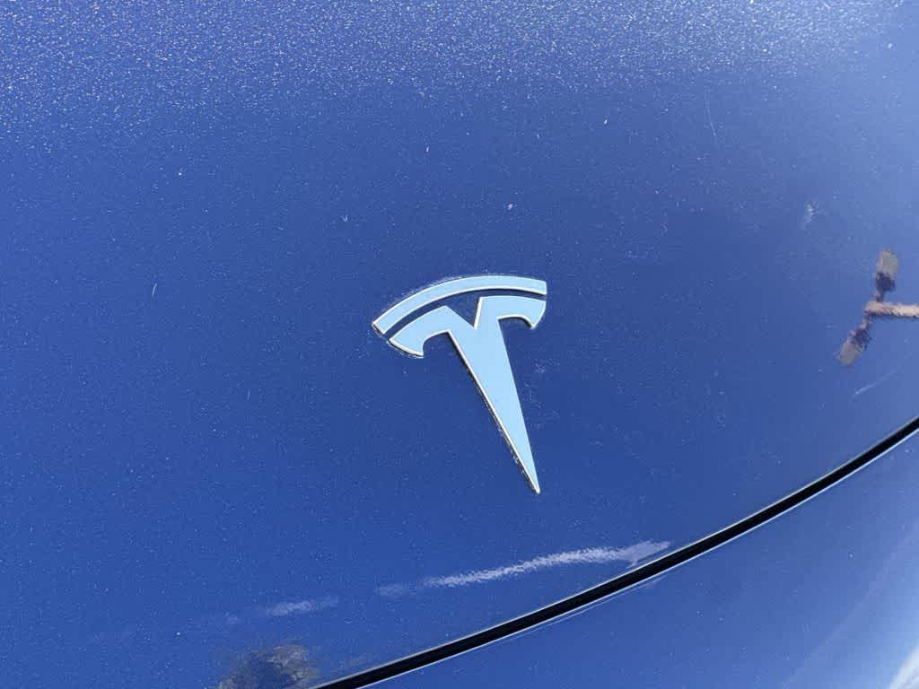 Thumbnail: 2025 Tesla Model 3 - 33