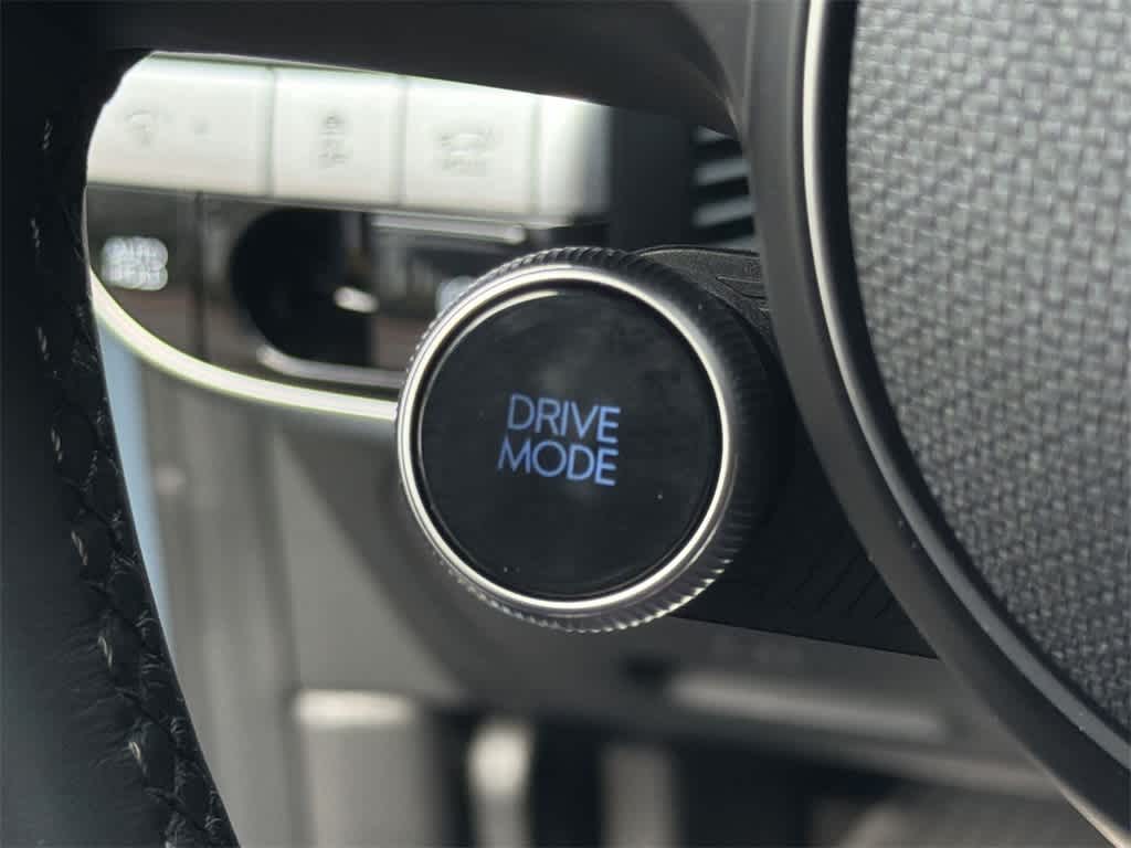 Thumbnail: 2024 Hyundai Ioniq 5 - 21