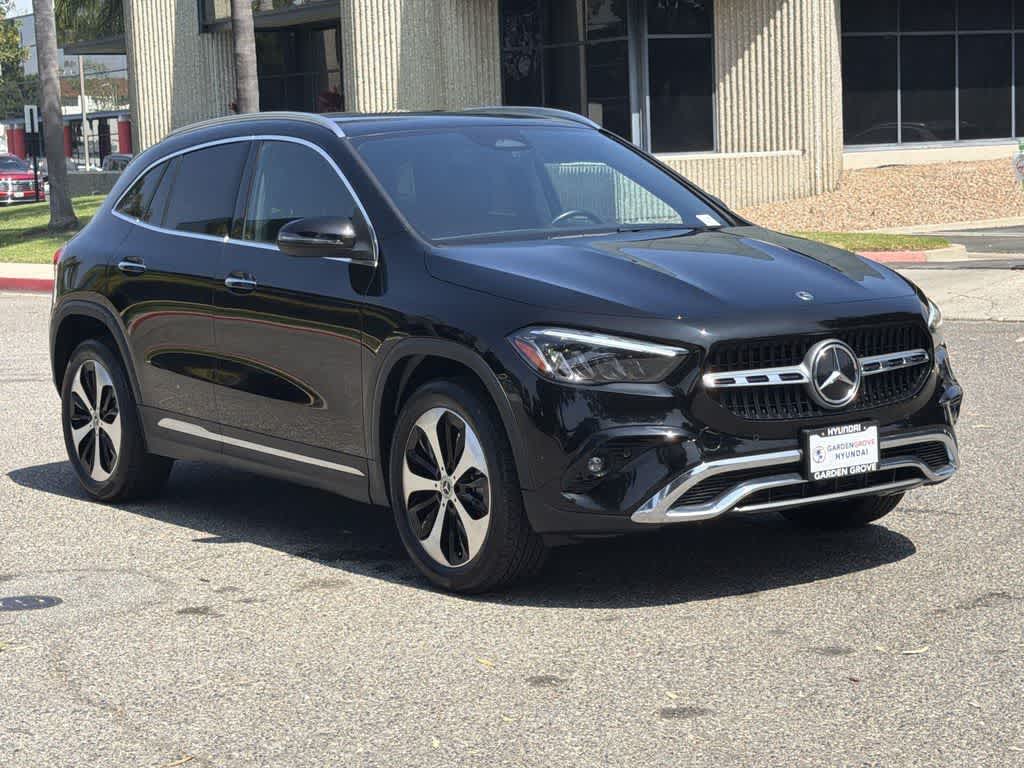 Thumbnail: 2025 Mercedes-Benz GLA - 8