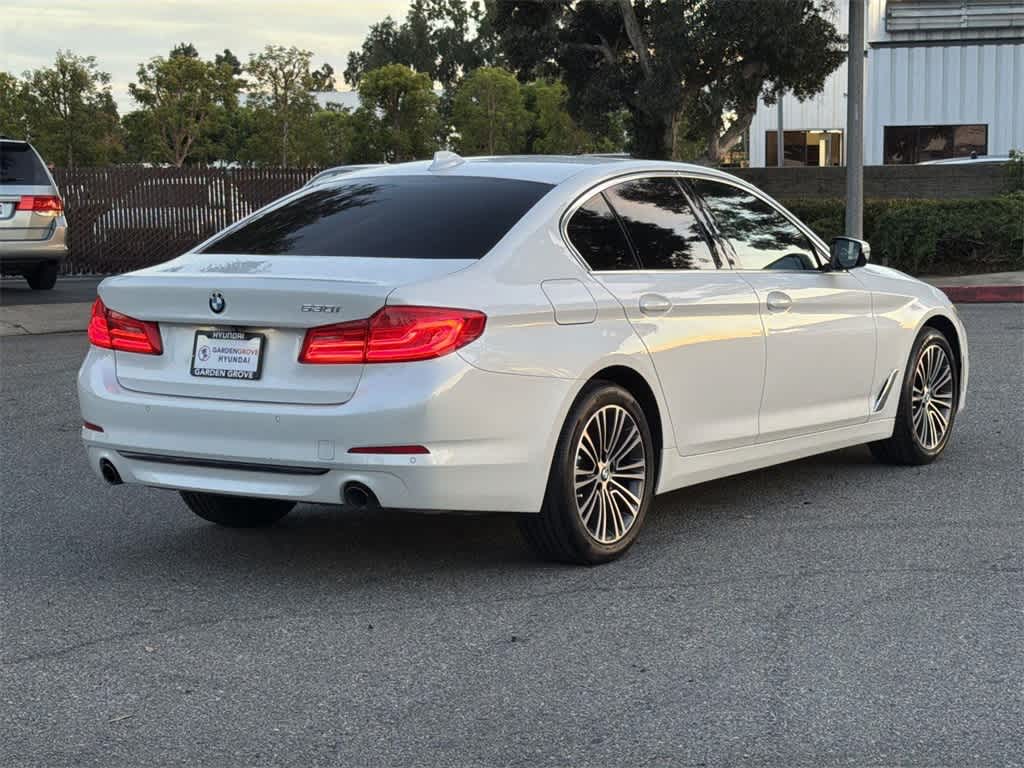 Thumbnail: 2020 BMW 5 Series - 4