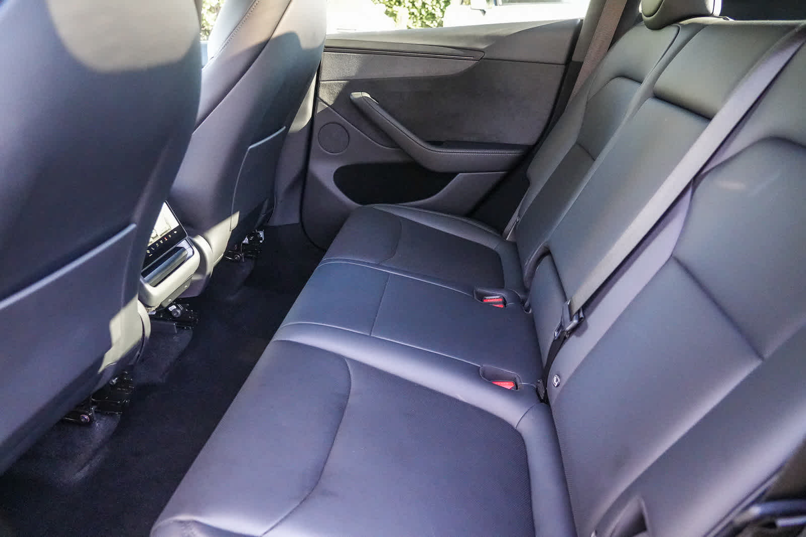 Thumbnail: 2026 Tesla Model Y - 17