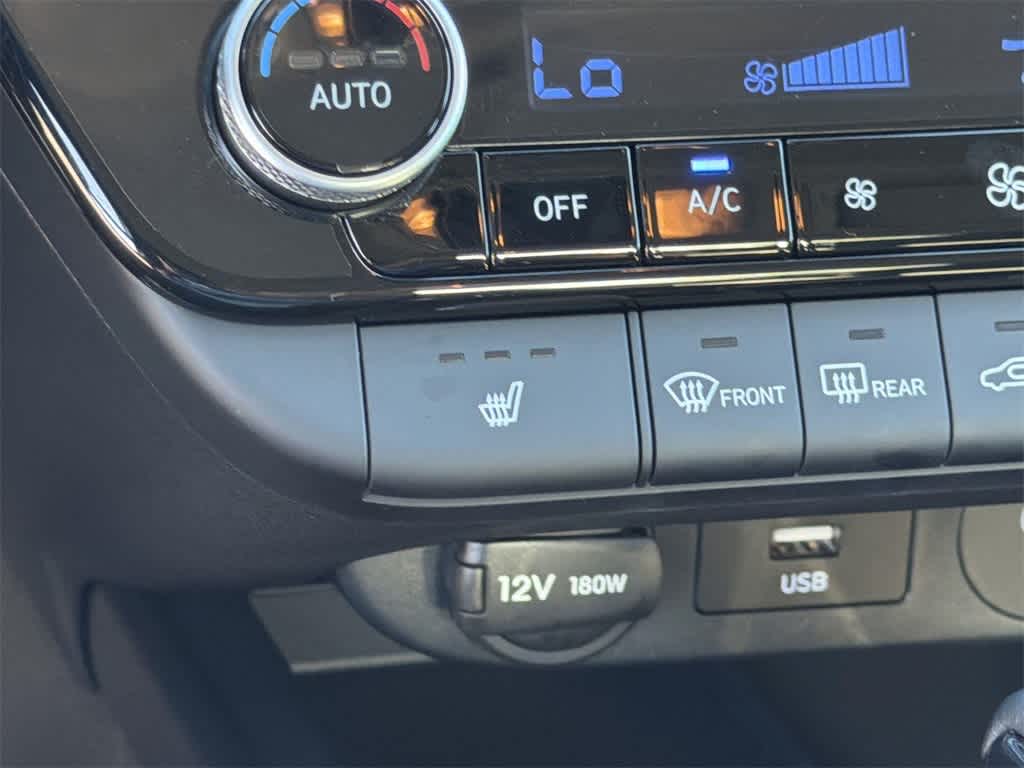 Thumbnail: 2025 Hyundai Elantra - 23