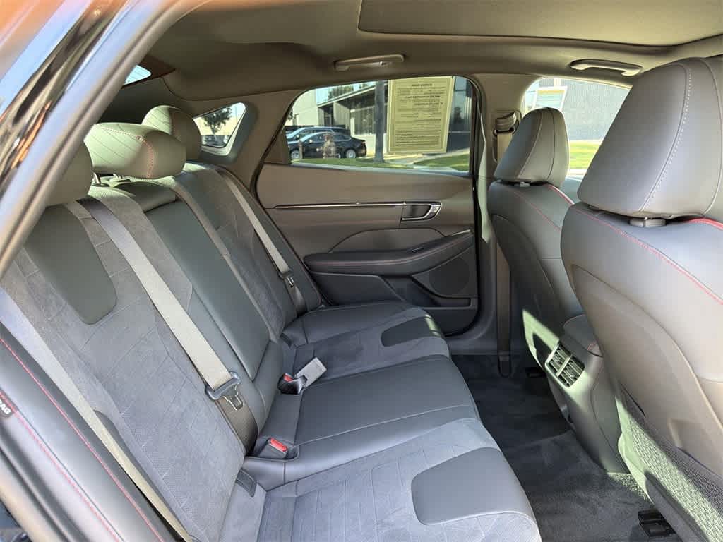 Thumbnail: 2023 Hyundai Sonata - 34