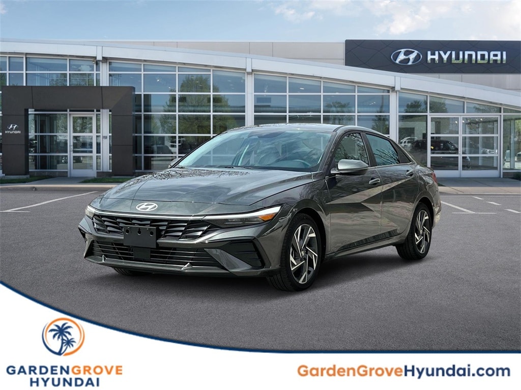 Thumbnail: 2025 Hyundai Elantra - 1