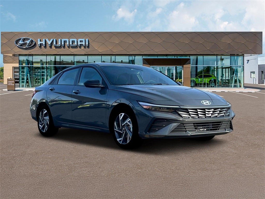 Thumbnail: 2025 Hyundai Elantra - 11
