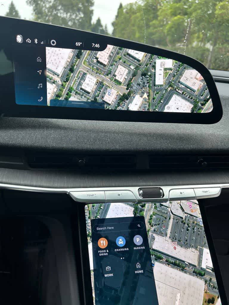 Thumbnail: 2024 Lucid Air - 13