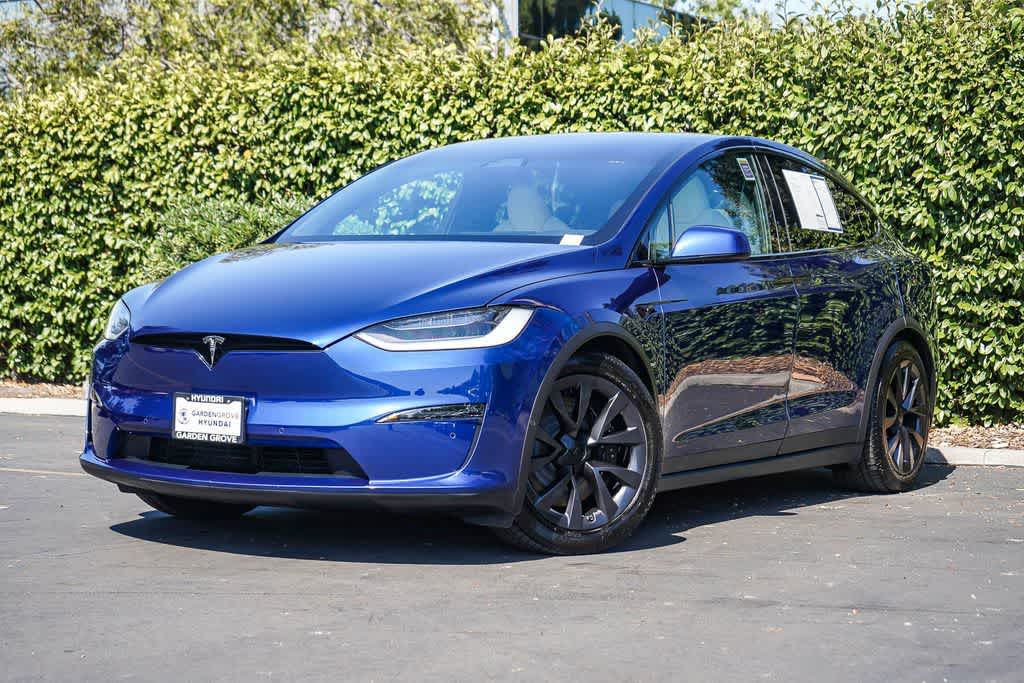 2022 Tesla Model X Plaid's photo